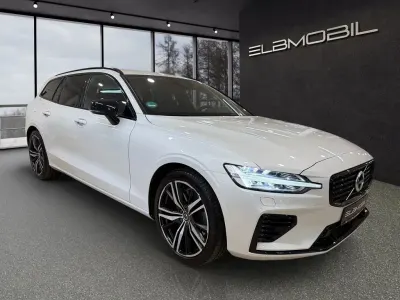 Używany Volvo V60 R-Design 253 KM (186 kW) 2021 Biały Kombi