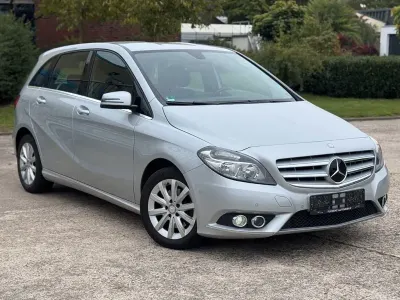 Brugt Mercedes B200 136 HK (100 kW) 2013 Sølv MPV