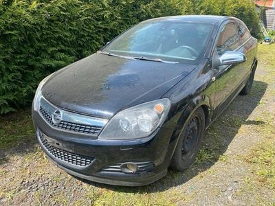 Opel Astra GTC