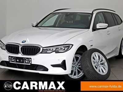 BMW 330e