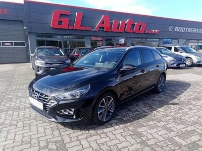 Second-hand Hyundai i30 Trend 160 CP (117 kW) 2023 Negru Break
