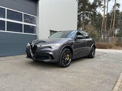 Grau Gebraucht 2020 Alfa Romeo Stelvio Quadrifoglio SUV | 45.900 € (Fairer Preis)
