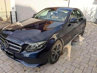 Second-hand Mercedes E200 Avantgarde 184 CP (135 kW) 2018 Albastru Berlinǎ