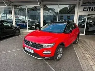 Gebraucht VW T-Roc Style 116 PS (85 kW) 2019 Rot SUV