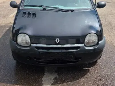 Używany Renault Twingo 75 KM (55 kW) 2005 Czarny Hatchback