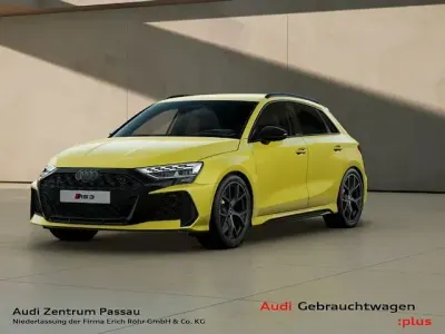 Gebraucht Audi RS3 Sportback Ambiente 400 PS (294 kW) 2025 Pythongelb metallic Kleinwagen