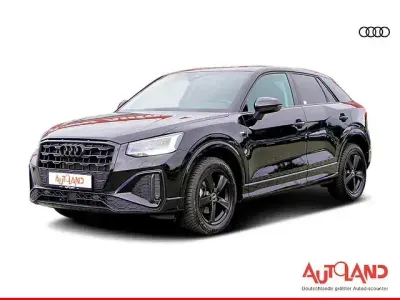 Gebraucht Audi Q2 S-Line 116 PS (85 kW) 2024 Mythosschwarz metallic SUV