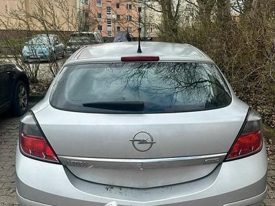 Gebraucht Opel Astra GTC 150 PS (110 kW) 2005 Grau Coupé