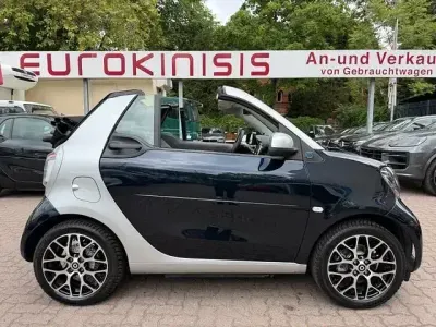 Gebraucht Smart ForTwo Electric Drive 60 kW (82 PS) 2023 Andere Cabrio