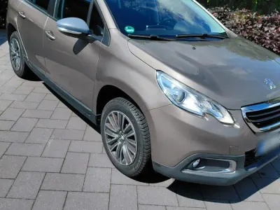 Gebraucht Peugeot 2008 80 PS (58 kW) 2013 Braun SUV