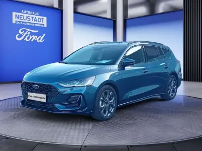 Neu Ford Focus ST-Line X 155 PS (114 kW) 2025 Chrome blue metallic Kombi