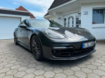 Gebraucht Porsche Panamera Sport Turismo 441 PS (324 kW) 2017 Grau Kombi