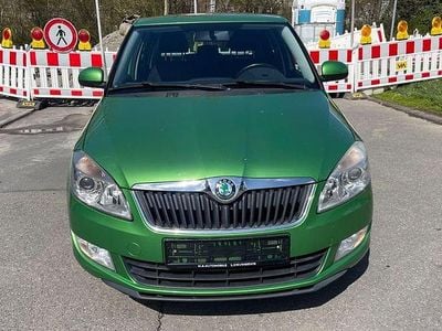 Gebraucht Skoda Fabia Family 90 PS (66 kW) 2012 Grün Limousine