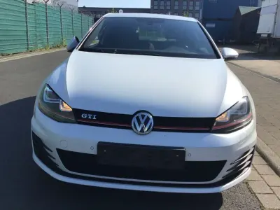 Gebraucht VW Golf VII GTI 220 PS (161 kW) 2013 Weiß Limousine