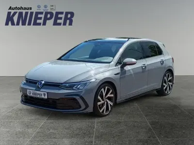 Gebraucht VW Golf VIII R-line 150 PS (110 kW) 2022 Mondsteingrau Limousine