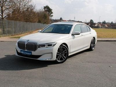 Gebraucht BMW 750 Performance 400 PS (294 kW) 2019 Weiß Limousine
