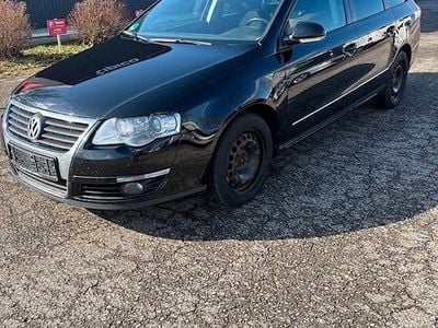 Gebraucht VW Passat Comfortline 140 PS (102 kW) 2010 Schwarz Kombi