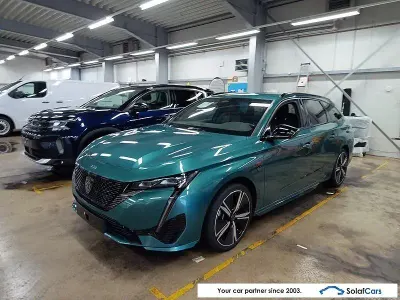 Gebraucht Peugeot 308 GT-line 131 PS (96 kW) 2024 Grün Limousine