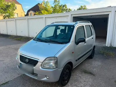 Gebraucht Suzuki Wagon R+ 80 PS (58 kW) 2002 Silber Van / Kleinbus