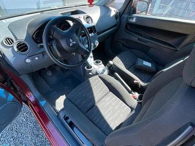 Second-hand Mitsubishi Colt 110 CP (80 kW) 2005 Hatchback
