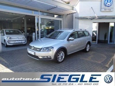 Silber metallic Gebraucht 2013 VW Passat Alltrack Kombi | 18.490 €