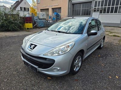 Gebraucht Peugeot 206+ Basis 60 PS (44 kW) 2009 Grau Kleinwagen