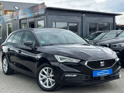 Używany Seat Leon Style Plus 150 KM (110 kW) 2022 Czarny Kombi