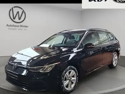 Gebraucht VW Golf VIII Life 116 PS (85 kW) 2022 Schwarz Kombi