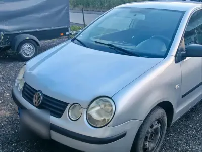 Gebraucht VW Polo 64 PS (47 kW) 2004 Grau Coupé