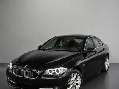 Gebraucht BMW 523 204 PS (150 kW) 2010 Schwarz Limousine