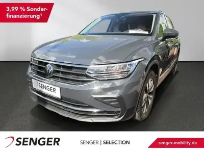 Gebraucht VW Tiguan Move 150 PS (110 kW) 2023 Uranograu SUV