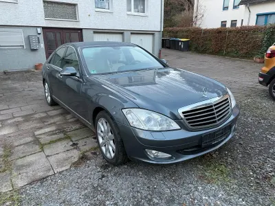 Gebraucht Mercedes S320 211 PS (155 kW) 2006 Grau Limousine