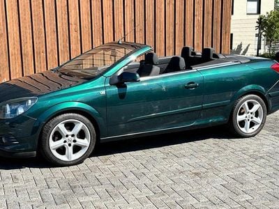 Used Opel Astra Cabriolet 140 HP (102 kW) 2008 Green Cabriolet