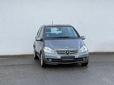 Grau Gebraucht 2012 Mercedes A160 Elegance Limousine | 5.999 € (Fairer Preis)