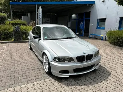 Gebraucht BMW 320 M Sport 170 PS (125 kW) 2002 Silber Coupé