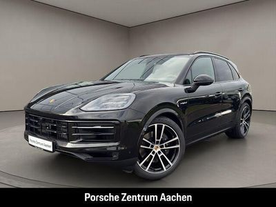 Gebraucht Porsche Cayenne 470 PS (345 kW) 2025 Chromitschwarzmetallic SUV