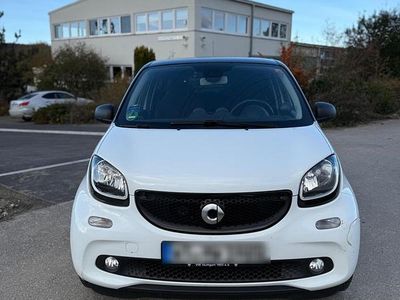 Gebraucht Smart ForFour 70 PS (51 kW) 2017 Weiß Kleinwagen