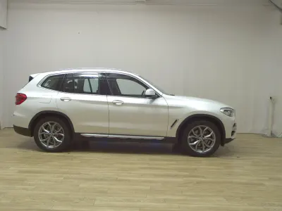 Gebraucht BMW X3 xLine 184 PS (135 kW) 2019 Mineralweiss SUV