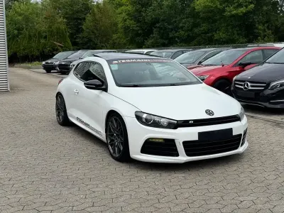 Gebraucht VW Scirocco R 379 PS (278 kW) 2013 Weiß Coupé