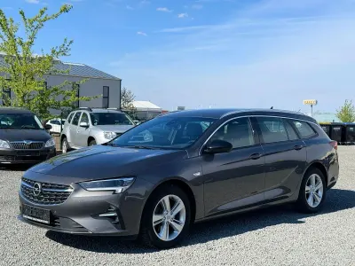 Usata Opel Insignia Elegance 174 CV (127 kW) 2022 Grigio Station wagon