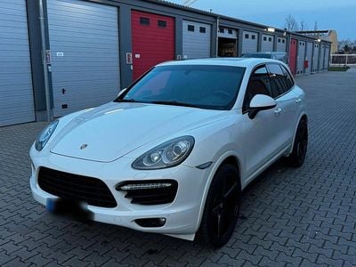 Second-hand Porsche Cayenne S 400 CP (294 kW) 2011 Alb SUV