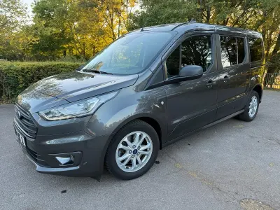 Używany Ford Tourneo Connect 120 KM (88 kW) 2022 Szary Minivan