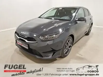 Nuevo Kia Ceed Style 140 CV (102 kW) 2025 Gris Utilitario