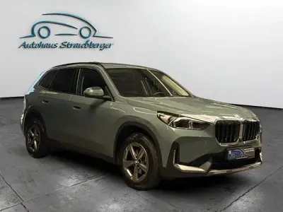 Gebraucht BMW X1 Performance 163 PS (119 kW) 2025 Cape york grün SUV