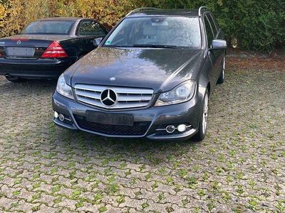 Mercedes C200