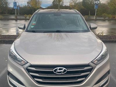 Gebraucht Hyundai Tucson 132 PS (97 kW) 2018 Beige SUV