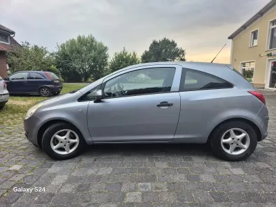 Gebraucht Opel Corsa 60 PS (44 kW) 2009 Grau Kleinwagen