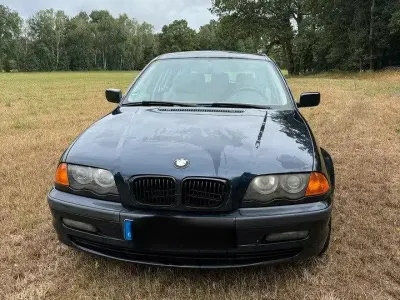 Gebraucht BMW 320 170 PS (125 kW) 2001 Blau Kombi