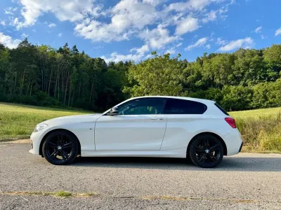Gebraucht BMW M140 M Sport 136 PS (100 kW) 2016 Weiß Kleinwagen