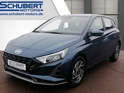 Gebraucht Hyundai i20 Trend 101 PS (74 kW) 2025 Blau Limousine